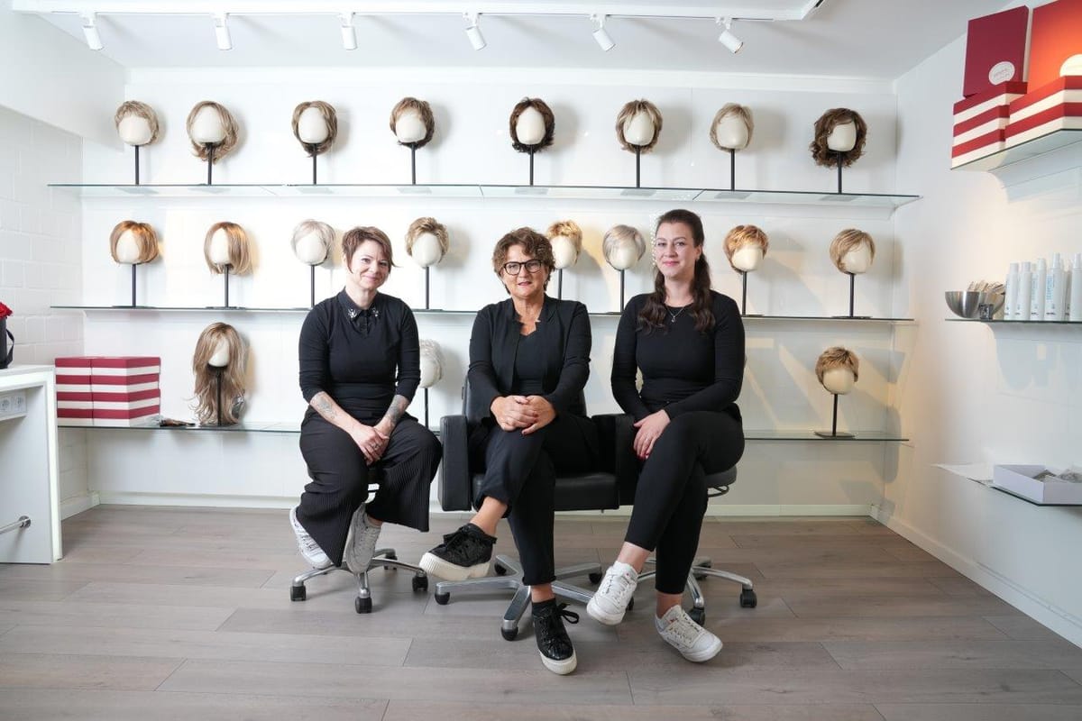 Das Team von BRÜHL Haarsysteme: Doreen Wilke-Liebert, Marion Brühl und Kim Steffens
